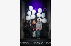Модный показ MANGO