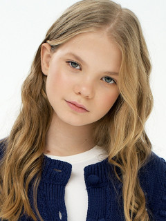 Яна Аминова