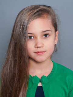 Арина Ефимцева