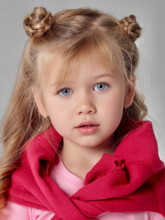 Александра Хворостяная