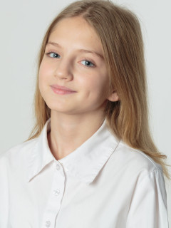 Ксения Коломеец