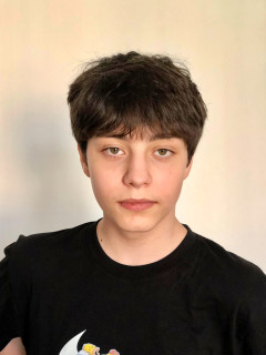 Роман Колесников